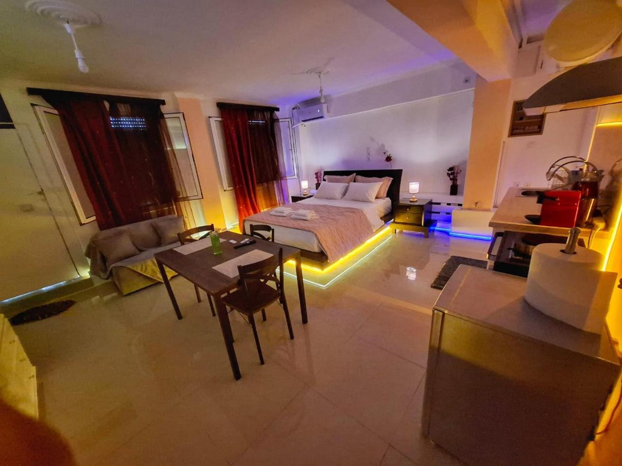 Acropolis Echoes Apartment Athen Eksteriør bilde