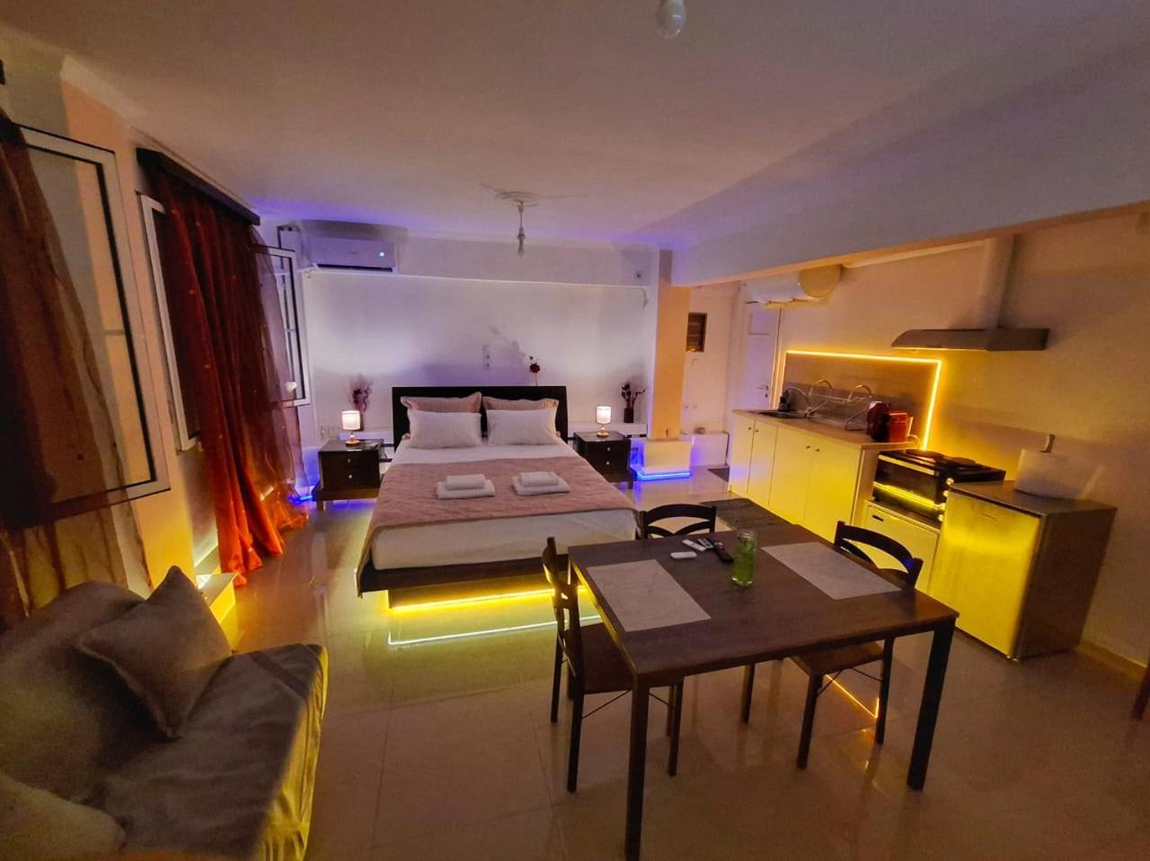 Acropolis Echoes Apartment Athen Eksteriør bilde